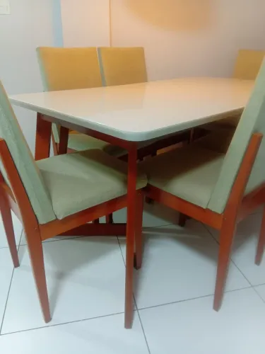 Mesa jantar de madeira com 6 cadeiras tampo de vidro 