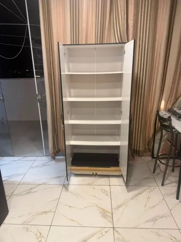 Armario Multiuso Preto usado