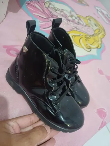 Bota infantil 