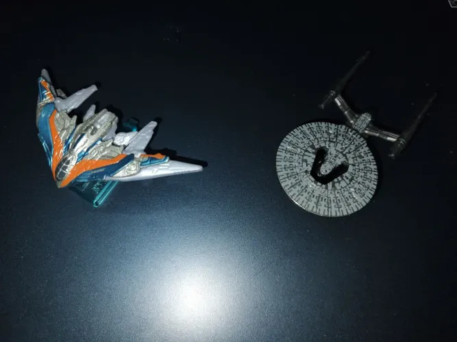 Conjunto naves Hotwheels Star Trek e guardiões da galáxia