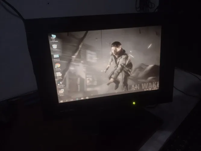 Monitor 15 polegadas