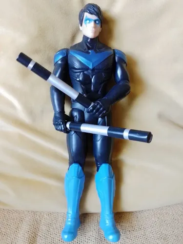 Boneco Asa Noturna 30cm