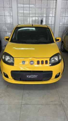 Fiat Uno Sporting 1.4 EVO Fire Flex 8V 4P 2012