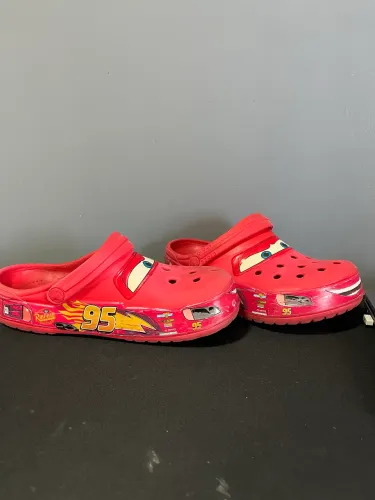 Crocs Mcqueen 