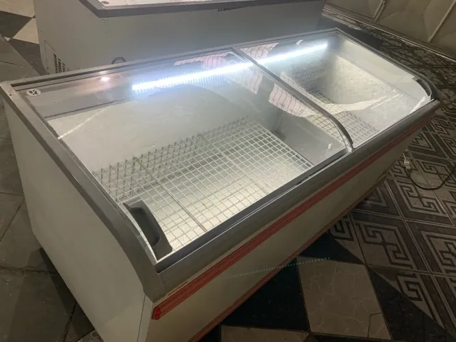 Freezer ilha pra congelados 2 metros