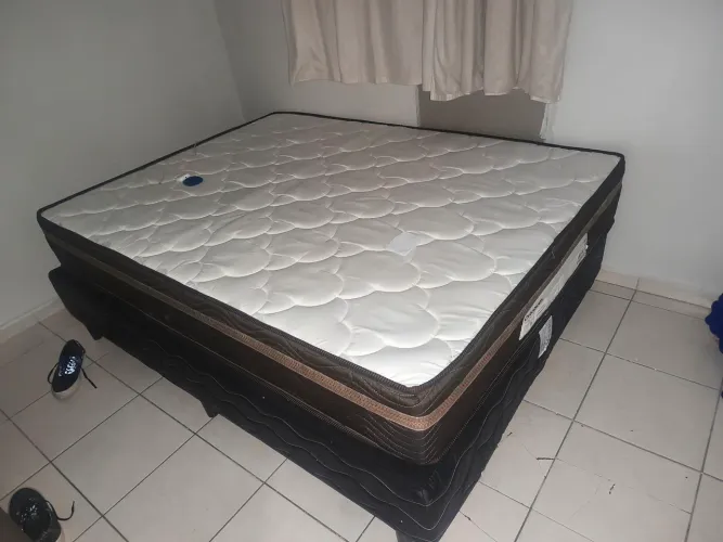 CAMA/COLCHÃO BOX ORTOBOM DE CASAL APENAS 10 DIAS DE USO