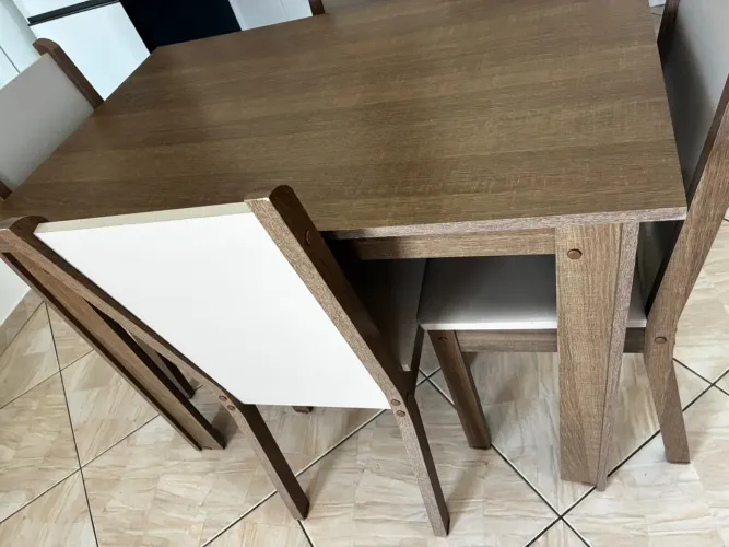 Mesa 4 lugares