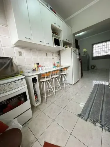 Casa com 4 dormitórios à venda, 160 m² por R$ 890.000,00 - Centro - Mogi das Cruzes/SP