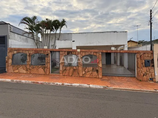 Casa em Jataí no Centro
