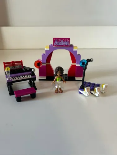 Lego Friends 3932 Palco da Andrea com Microfone Luzes de Led Completo Usado Ótimo Estado