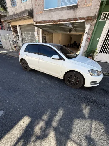 Volkswagen Golf Comfortline 1.4 TSI 140cv Aut. 2015