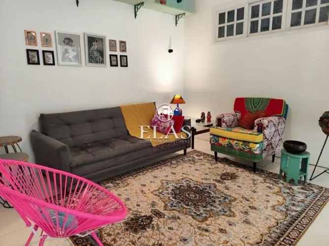 Apartamento- Petrópolis, Centro