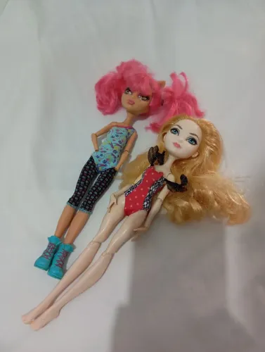 CLAWDEEN E APPLE