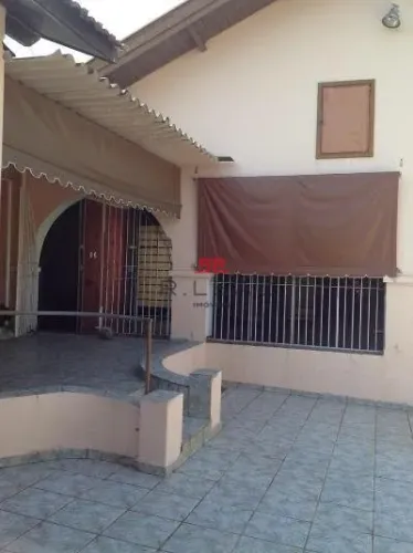 Casa para venda com 239 m² e 3 quartos em Vila São João da Boa Vista, Bauru - SP