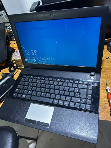 Vendo notebook Samsung core i3 