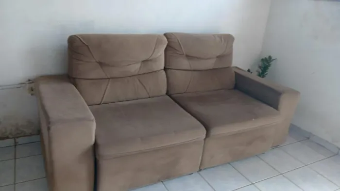 Sofá retrátil