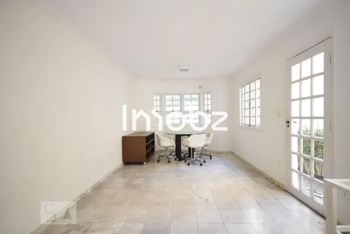 Casa à venda na Rua Doutor Chibata Miyakoshi, 220 - Panamby - São Paulo - SP - CEP: 05705-