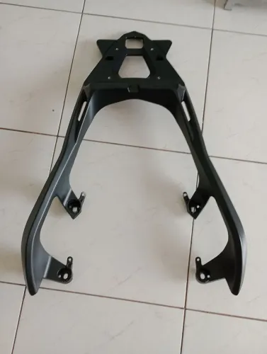 Suporte Baú Xmax 300