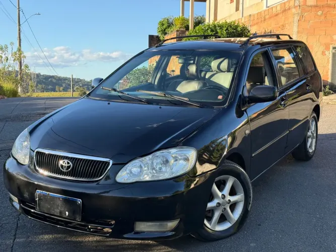 Toyota Corolla Fielder SW 1.8/1.8 XEI Flex Aut. 2005