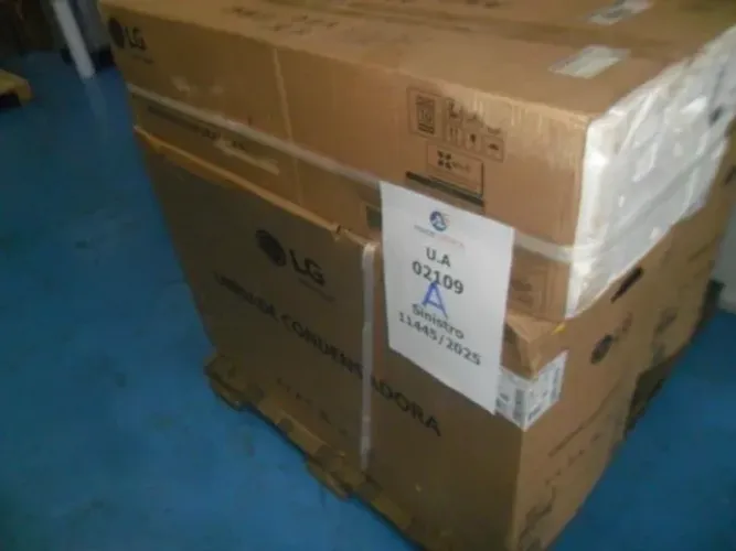 AR CONDICIONADO SPLIT  LG 18000 BTUS ARTCOOL UV NANO ESPELHADO DUAL INVETER VOICE QUENTE F
