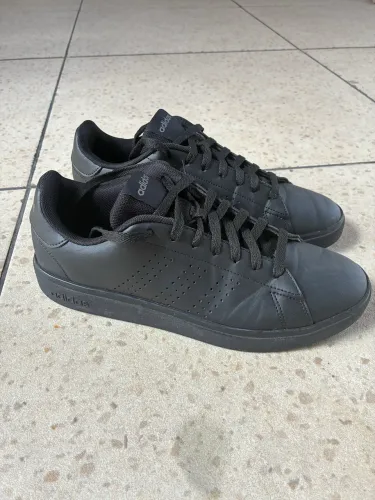 Tênis Adidas Advantage Preto 40