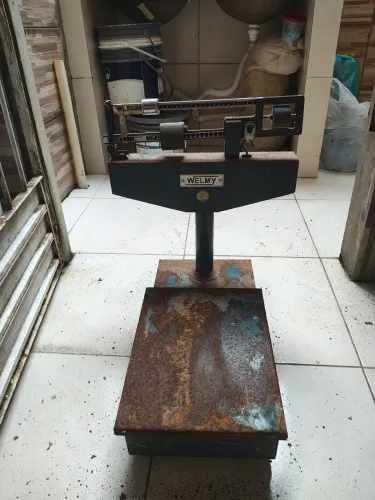 vendo balança welmy 150kg