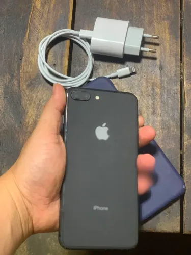 iPhone 8 plus aceito cartão