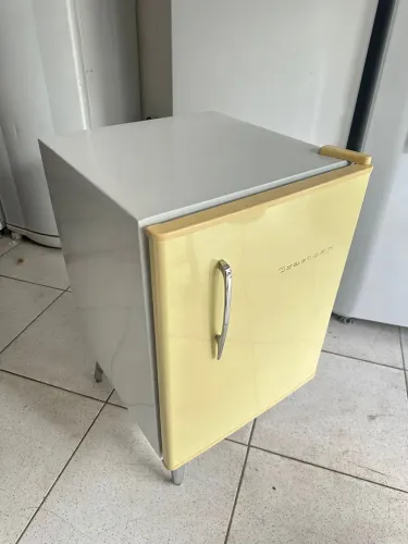 FRIGOBAR RETRÔ