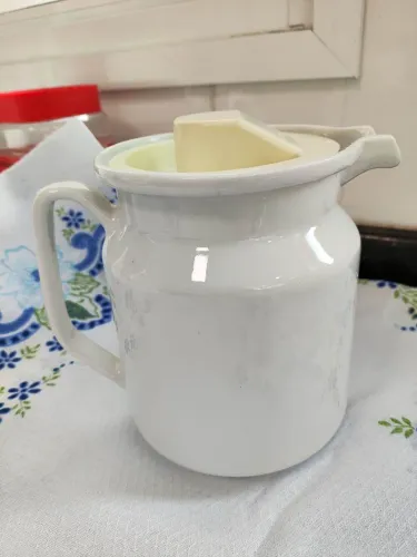 Leiteira pozzani vintage branca