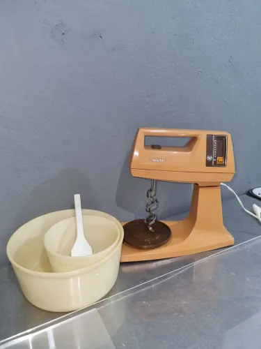 Batedeira Walita Vintage - Clássica e Funcional