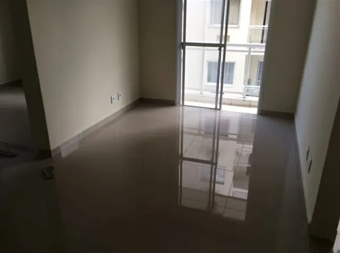 Ativitta excelente 2 quartos no Condomínio na Taquara