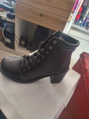 Bota Coturno 
