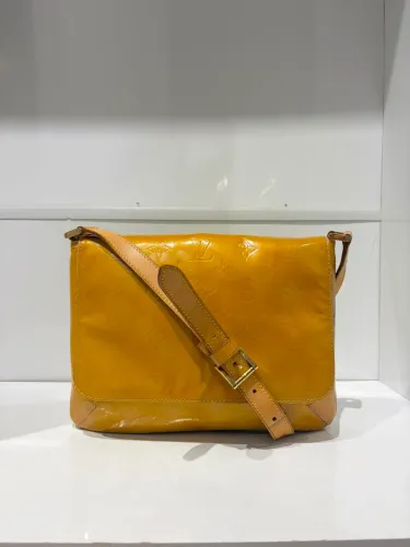 Louis Vuitton Thompson Street Vernis Amarela Original Vintage