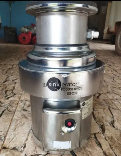 Triturador de Alimentos, resíduos industrial.InSink SS-200 , Motor 3 Cv. Trifásico.