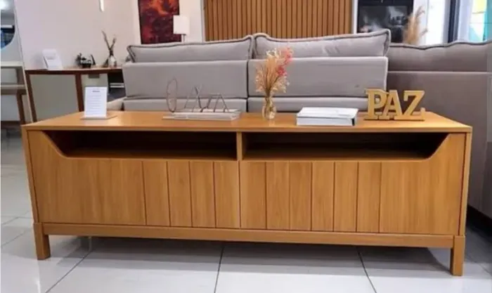 Rack para TV até 70 Polegadas Moema com Nichos e Portas