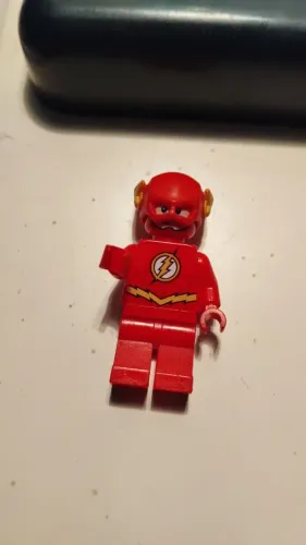 lego flash minifigura