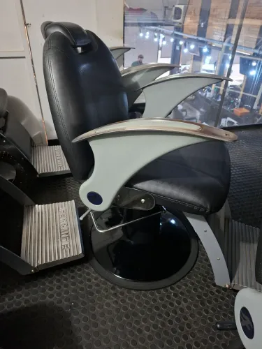 Cadeira de barbearia 