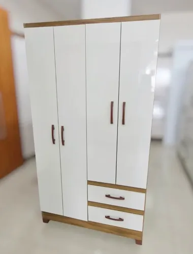 ROUPEIROS DE SOLTEIRO R$599,00