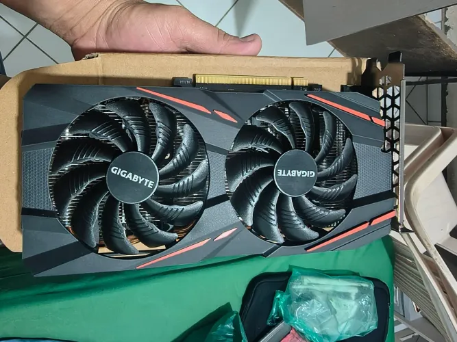 RX 580 GIGABYTE