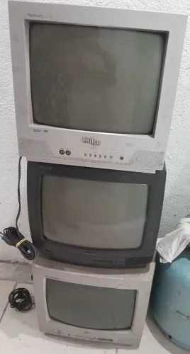 Lote de 3 TVs 14" de tubo no estado. 