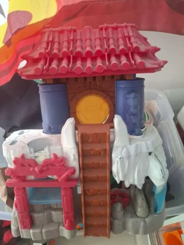 Qualquer brinquedo por apenas R$45 cada um, brinquedos usados!