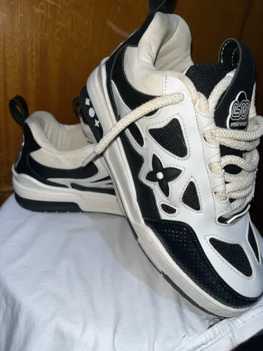 tenis lv skate preto Premium (   Novo, N39) ?