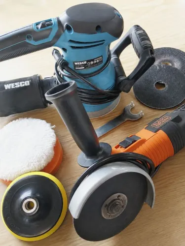 Kit Lixadeira 400 Wesco e Esmerilhadeira angular 920 B&D Semi Novas