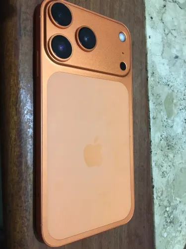 IPhone XR (17 pro) 1050$