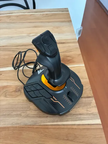 Thrustmaster T16000M FCS, manche de voo, flight sim