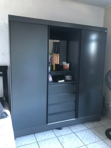 Guarda Roupa Fortaleza com 8 meses de uso apenas, em perfeito estado