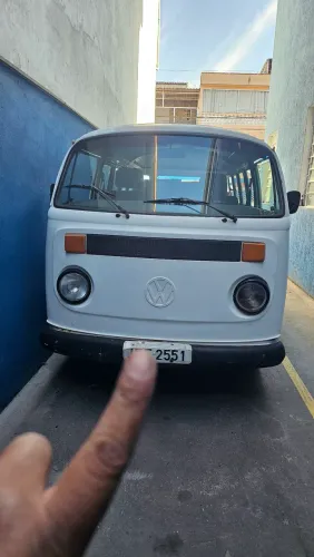 Volkswagen Kombi Standard/ Luxo/ Serie Prata 1996
