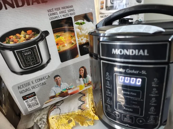 Panela de pressão elétrica Mondial 5 litros( nova na caixa)
