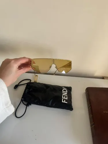 Óculos Fendi original