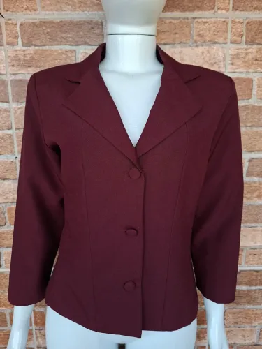 Blazer feminino , entrego pelo olx